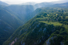 Open habitats in Komarnica: the land of endless sunsets